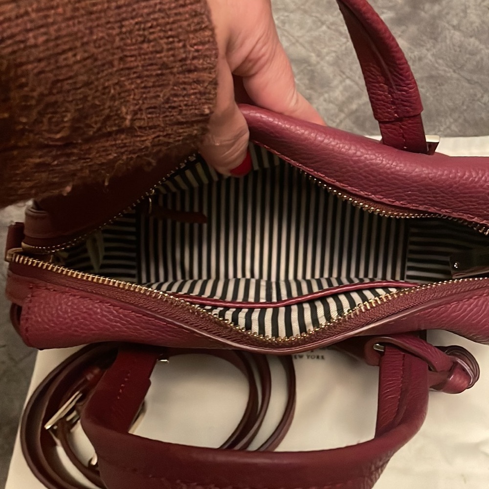 Kate Spade Small Leather Bag - Picture 4 of 11